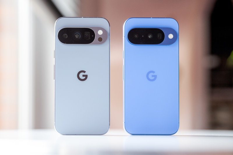 Pixel 10 teszt: szoftveresen csonka mobilokat kapunk, de legalább van iPhone ihlette újítás