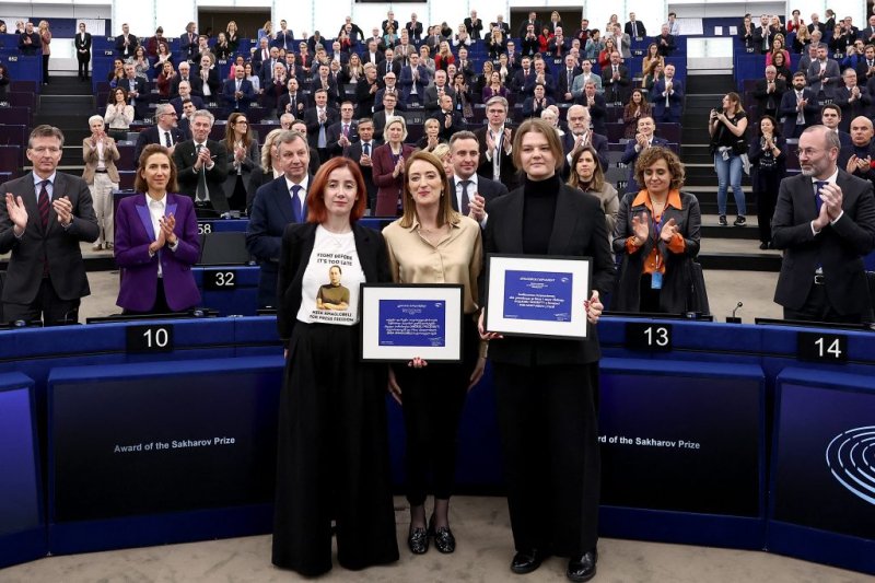 Bebörtönzött újságírók kapták az EU legrangosabb emberi jogi díját
