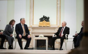 Döntöttek Brüsszelben: megkerülik a magyar vétót