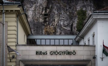 Így emelkednek az árak a budapesti fürdőkben