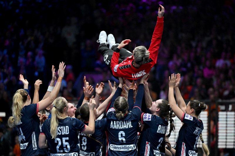 Irgalmatlan mennyiségű hibával is Norvégia nyerte a női kézivébét