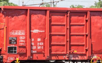 Lázárék megvonták a támogatást egy osztrák cégtől: leépítés jöhet a Rail Cargo Hungariánál