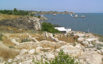 Letartóztattak egy orosz régészt, mert a megszállt Krím-félszigeten végzett ásatást, megrongálva a lelőhelyet