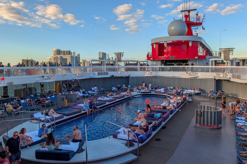 Mennyiből jön ki egy ötéjszakás hajóút a Karib-tengeren?