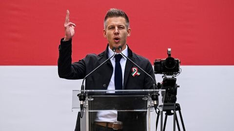 "Nekem nem kellett hozzá Magyar Péter, hogy felhúzzam magam" – évzáró Vályi István autós újságíró-influenszerrel