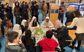Stockholmi iskolába látogatott el Krasznahorkai László