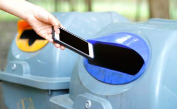 Szándékosan mennek tönkre hamar, és javíthatók nehezen az eszközök