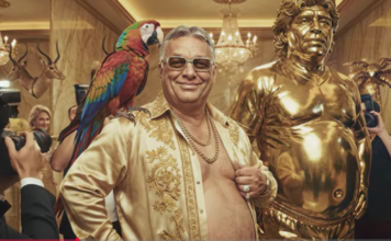 „Ugye engeditek, hogy választhassak, bár az oroszok már a Svájcban vannak” – Pajor Tamás új klipjében Pusztaverszájban bulizik a NER-elit