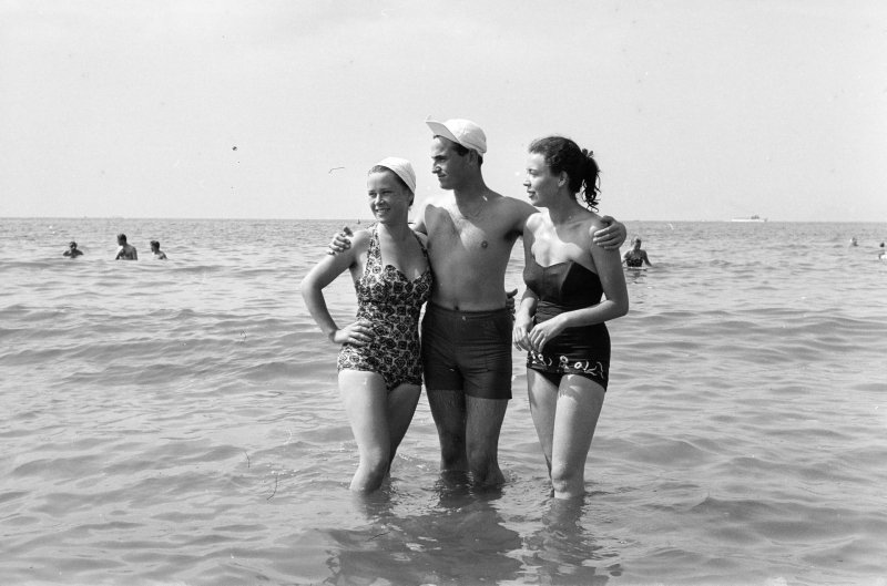 "Csak nyomkodtam a g&eacute;pet" &ndash; egy '56-os emigr&aacute;ns magyar &eacute;p&iacute;t&eacute;sz derűs pillanatai motoroz&aacute;s k&ouml;zben