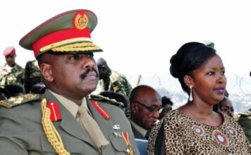 Kétezer ellenzékit börtönöztek be vagy öltek meg Ugandában