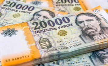 Kiderült: nem létező keretből fizetné a kormány a közszolgák egymilliós otthontámogatását