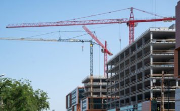 Népszava: fele pénzért alkut kötne a NER-es ingatlanfejlesztő Zuglóban