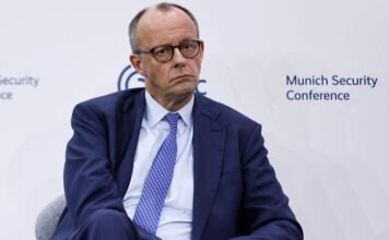 A német kancellárral egyeztetett Magyar Péter