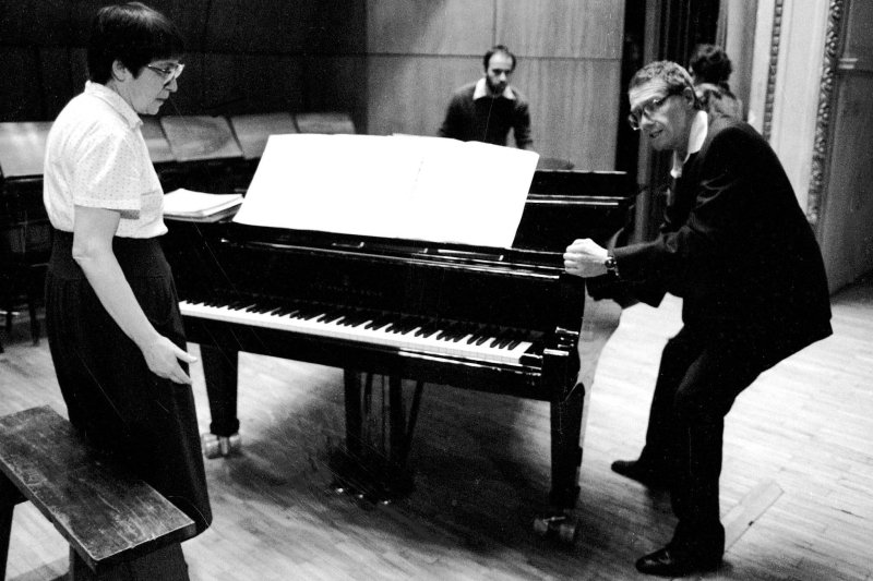 A zeneszerző, aki a szem&uuml;nk előtt v&aacute;lt &eacute;lő legend&aacute;v&aacute; &ndash; 100 &eacute;ves Kurt&aacute;g Gy&ouml;rgy