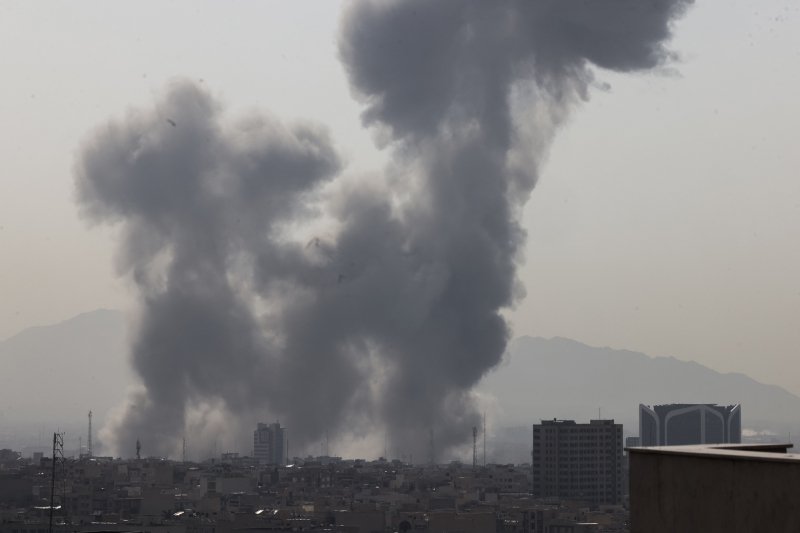 Az Egyesült Államok és Izrael megtámadta Iránt, Izrael szerint Irán rakétákat lőtt ki válaszul