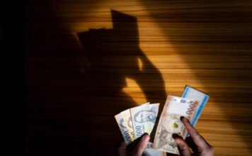 Csalási körkép: Magyarországon 2025-ben a jelentett csalások 47 százaléka a Facebookról indult