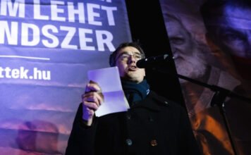 „Hagyjuk-e, hogy a kormány a jog fölé helyezze magát?” – az Európai Bizottsághoz fordul Karácsony Gergely