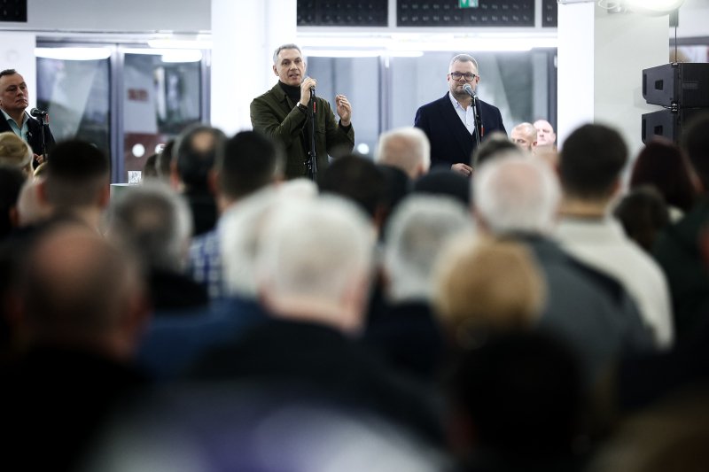 L&aacute;z&aacute;r J&aacute;nos: M&eacute;g jobb lenne a kamp&aacute;ny, ha Habony vezetn&eacute;