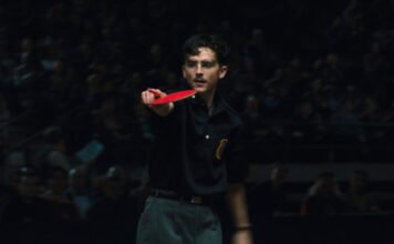 Marty Supreme: Ez a nyikhaj lenyúlja a pénzed, teherbe ejti a nőd, és még pingpongban is megver