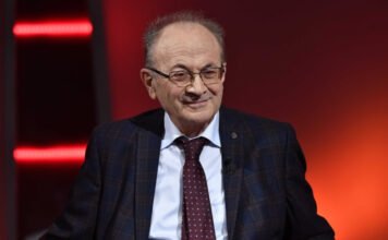 Meghalt Götz Béla Jászai Mari-díjas díszlettervező