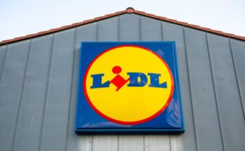 Megnyílt az ország egyik legnagyobb Lidl-áruháza, megrohanták a vásárlók
