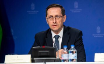 Megvágták az alapkamatot Varga Mihályék