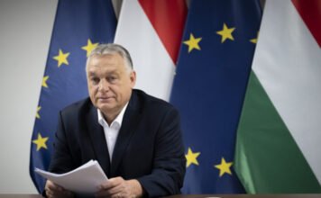 Orbán Viktor megdöbbent az EU-pénzek visszafizetését kérő javaslat miatt