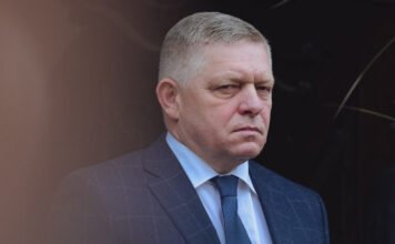Robert Fico ultimátuma Ukrajnának: leállhat az áramszállítás, ha nem indul újra a kőolaj