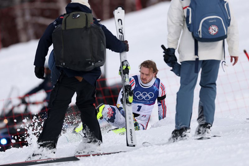 South Park-idézetet posztolt az alpesisíző, aki kiesésekor dühében az erdőbe vonult