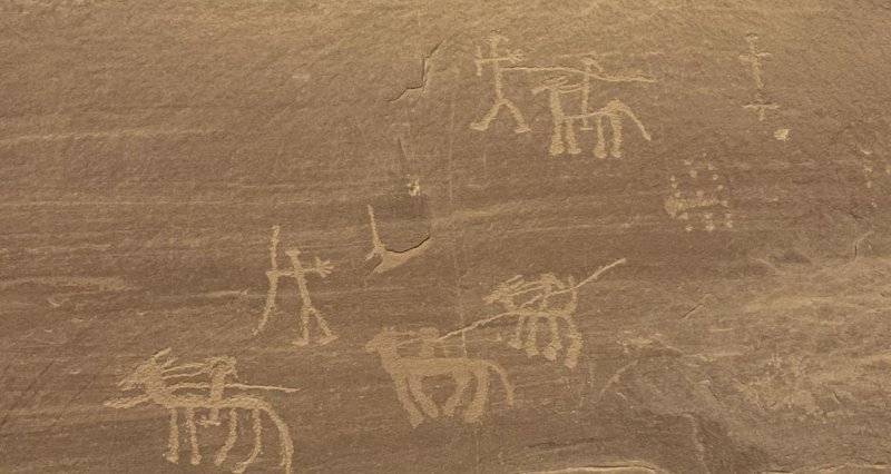 Több mint 10 ezer év történetét bemutató sziklarajzokra bukkantak Egyiptomban