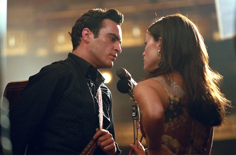 A Doktor Sz&ouml;szitől a kőkem&eacute;ny t&uacute;r&aacute;z&oacute;ig &ndash; az &ouml;tven&eacute;ves Reese Witherspoon karrierje k&eacute;pekben