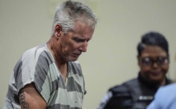 A „Mikulástól” kapta első fegyverét az iskolai mészáros