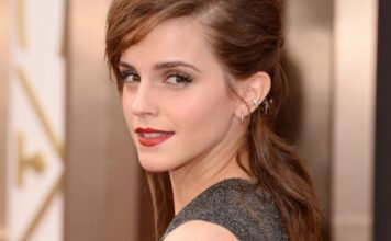 A reptéren bukott le új párjával Emma Watson