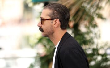 Aggasztó a tempó: Shia LaBeouf Rómában üvöltött egy étteremben ülő nőre, majd az utcán is folytatta