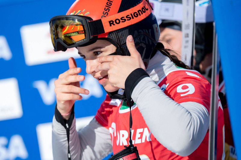 Alig tudt&aacute;k &ouml;sszerakni az elg&aacute;zolt snowboardos sz&eacute;troncsolt combcsontj&aacute;t