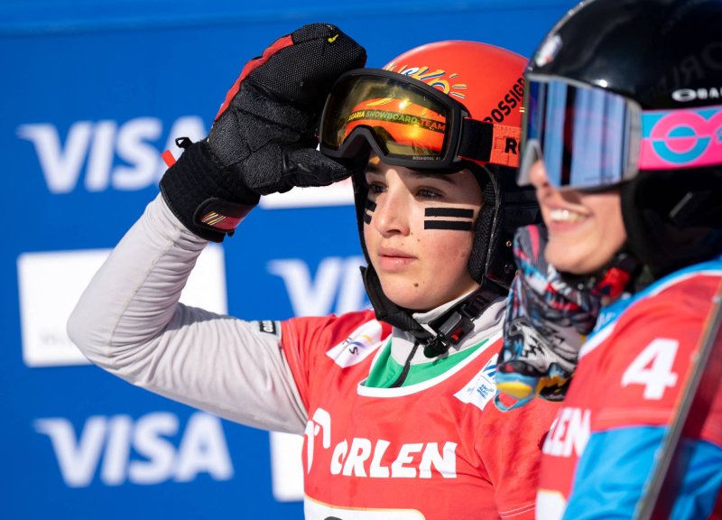 Alig tudt&aacute;k &ouml;sszerakni az elg&aacute;zolt snowboardos sz&eacute;troncsolt combcsontj&aacute;t