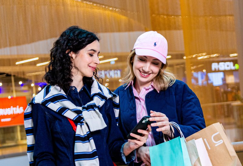 Az Allee lett az &Eacute;v Bev&aacute;s&aacute;rl&oacute;k&ouml;zpontja &ndash; &uuml;nnepl&eacute;s &eacute;s kuponnapok m&aacute;rciusban