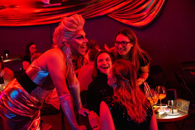 "Bevállalod a kockázatot, hogy nem mindenki lesz boldog attól, hogy te most itt nőnek öltözve sétálsz"