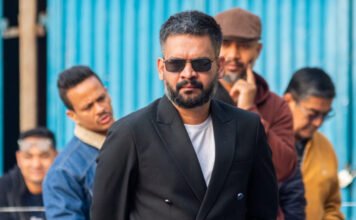 Egy 35 éves rapsztár lett Nepál miniszterelnöke a fiatalok forradalma után