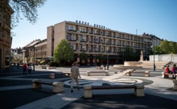 Egy vendégmunkás holtteste került elő a kaposvári üveggyárban