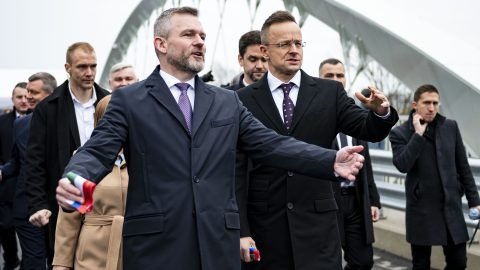 Feljelentette Robert Fic&oacute;t a szlov&aacute;k ellenz&eacute;k