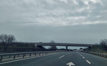 Folytatódik a felhős idő, némi záporral