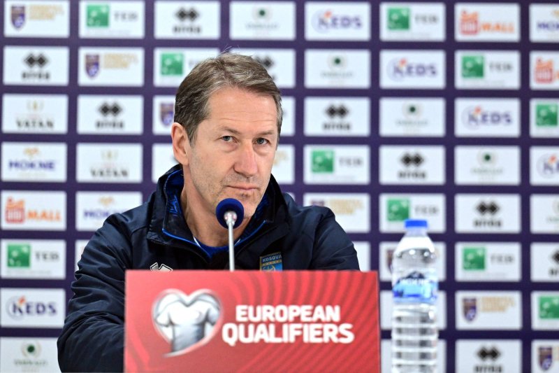 "Ha 100 ezer f&eacute;rőhelyes stadionunk lenne, az is megtelt volna" &ndash; a vb-p&oacute;tselejtező Koszov&oacute; legfontosabb esem&eacute;nye a f&uuml;ggetlens&eacute;g kiki&aacute;lt&aacute;sa &oacute;ta