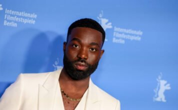 Halálos fenyegetéseket kapott a Pitont játszó Paapa Essiedu
