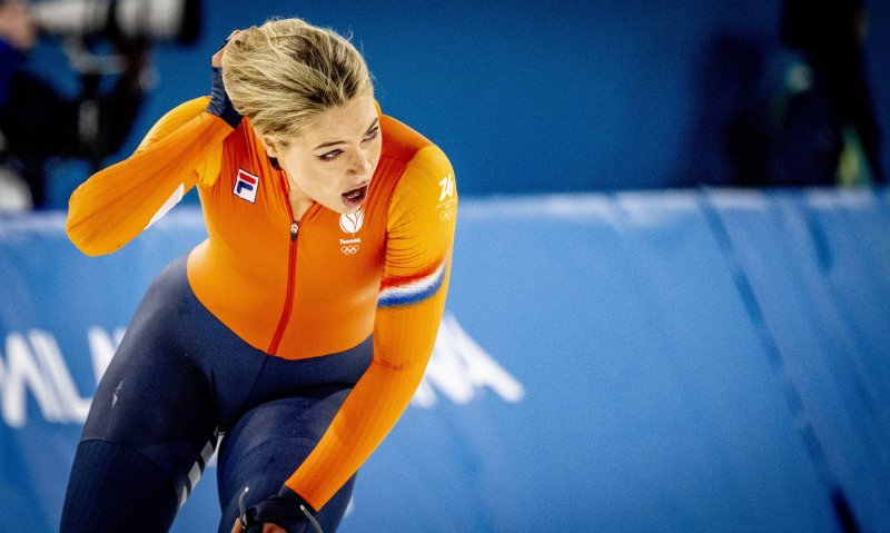 Jól átverte a licitálókat a villantós gyorskorcsolyázó világsztár