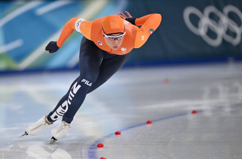 Jól átverte a licitálókat a villantós gyorskorcsolyázó világsztár