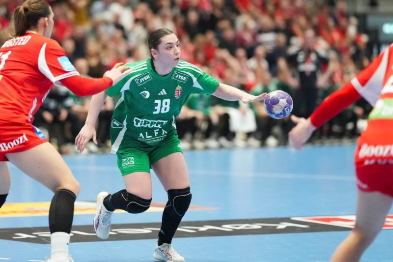 K&eacute;zisek a k&eacute;t veres&eacute;g ut&aacute;n: "Ez &iacute;gy nem mehet tov&aacute;bb, valamin v&aacute;ltoztatnunk kell"