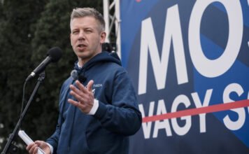 Magyar: Nem engedhetjük, hogy az Orbán-kormány háborúba vigye az országot