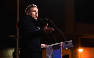 Magyar Péter: A napokban indítja a Fidesz az orosz dezinformációs kampányát