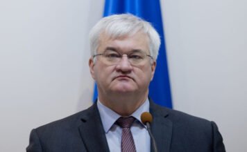 Magyarország „a törvénytelenség spiráljába süllyed” az ukrán külügyminiszter szerint